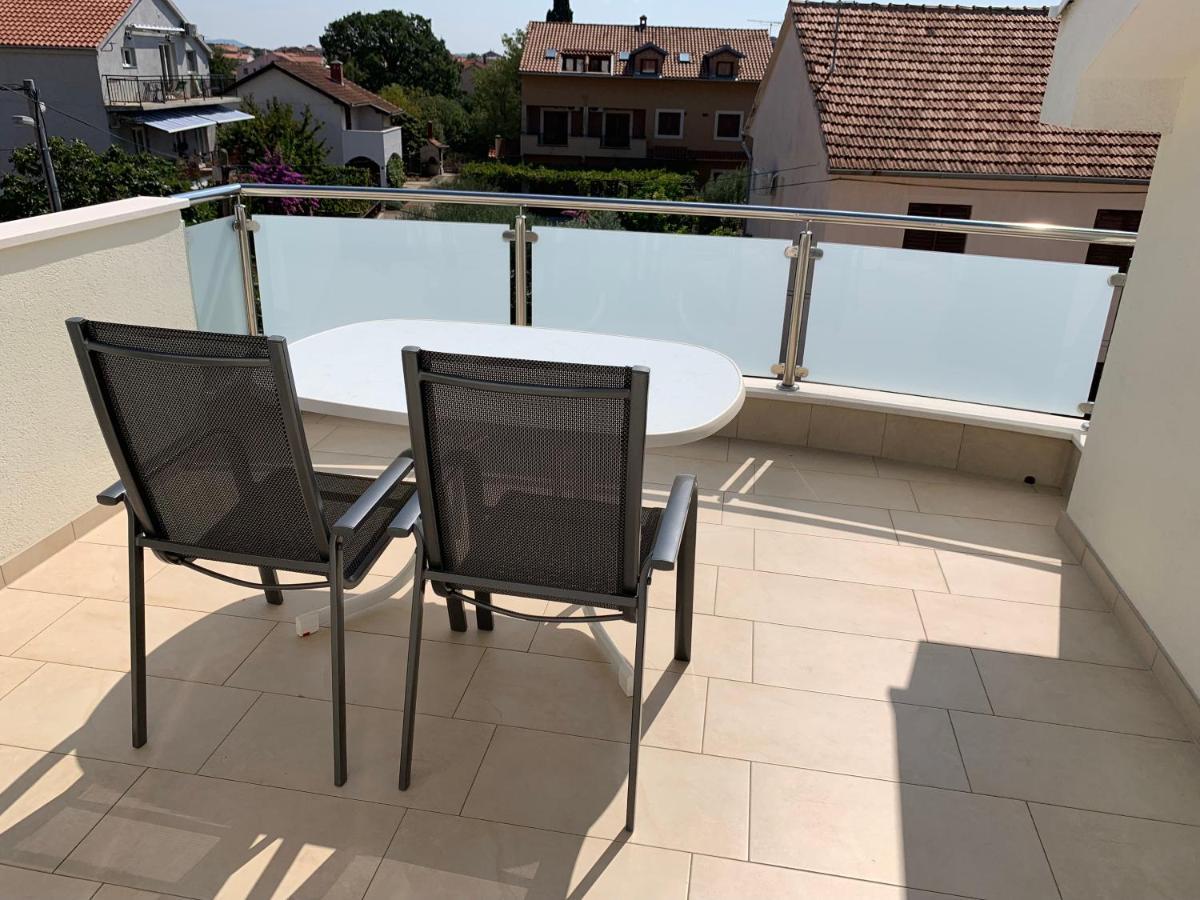Apartments Dumancic Biograd Na Moru Buitenkant foto