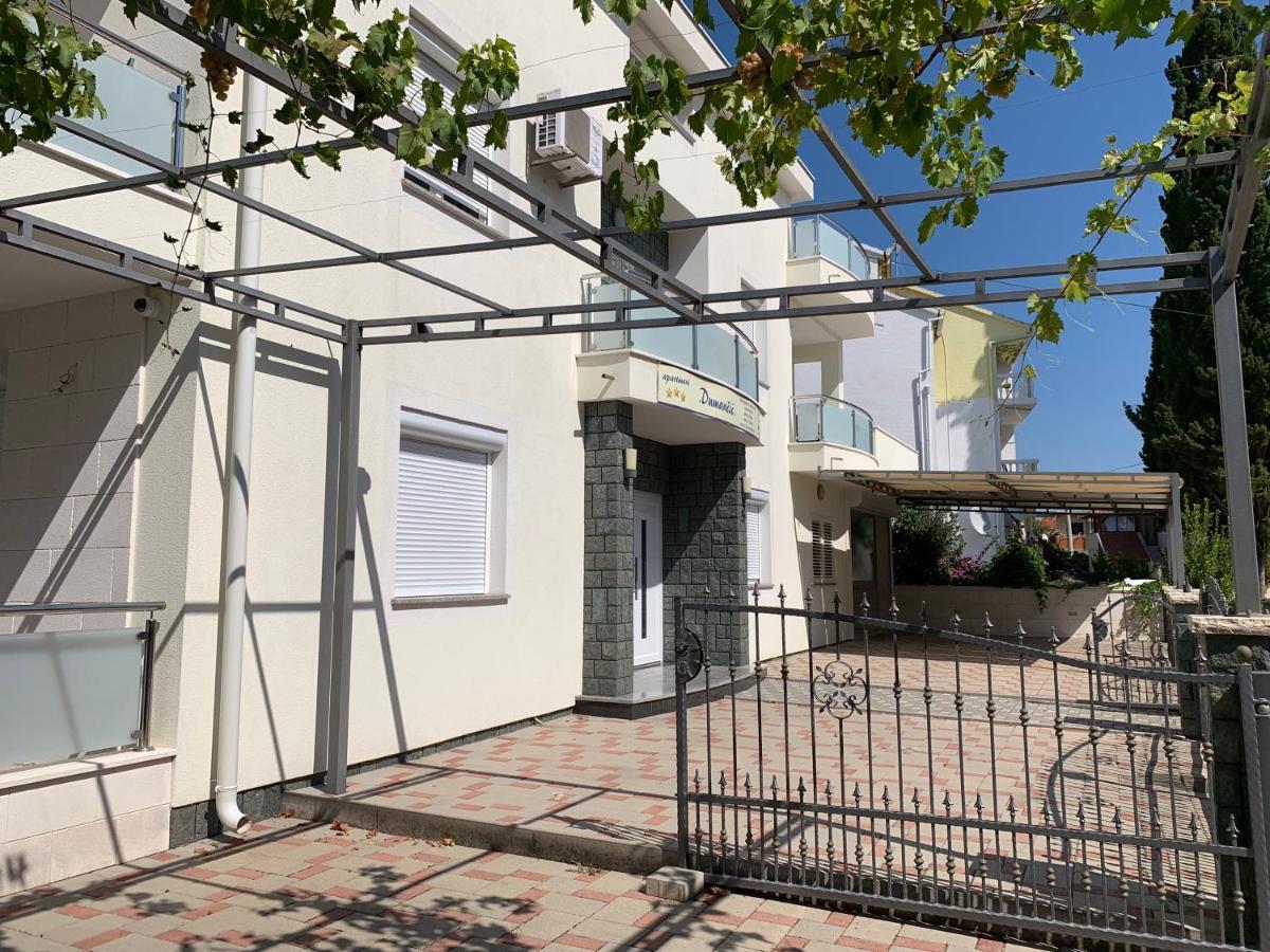 Apartments Dumancic Biograd Na Moru Buitenkant foto
